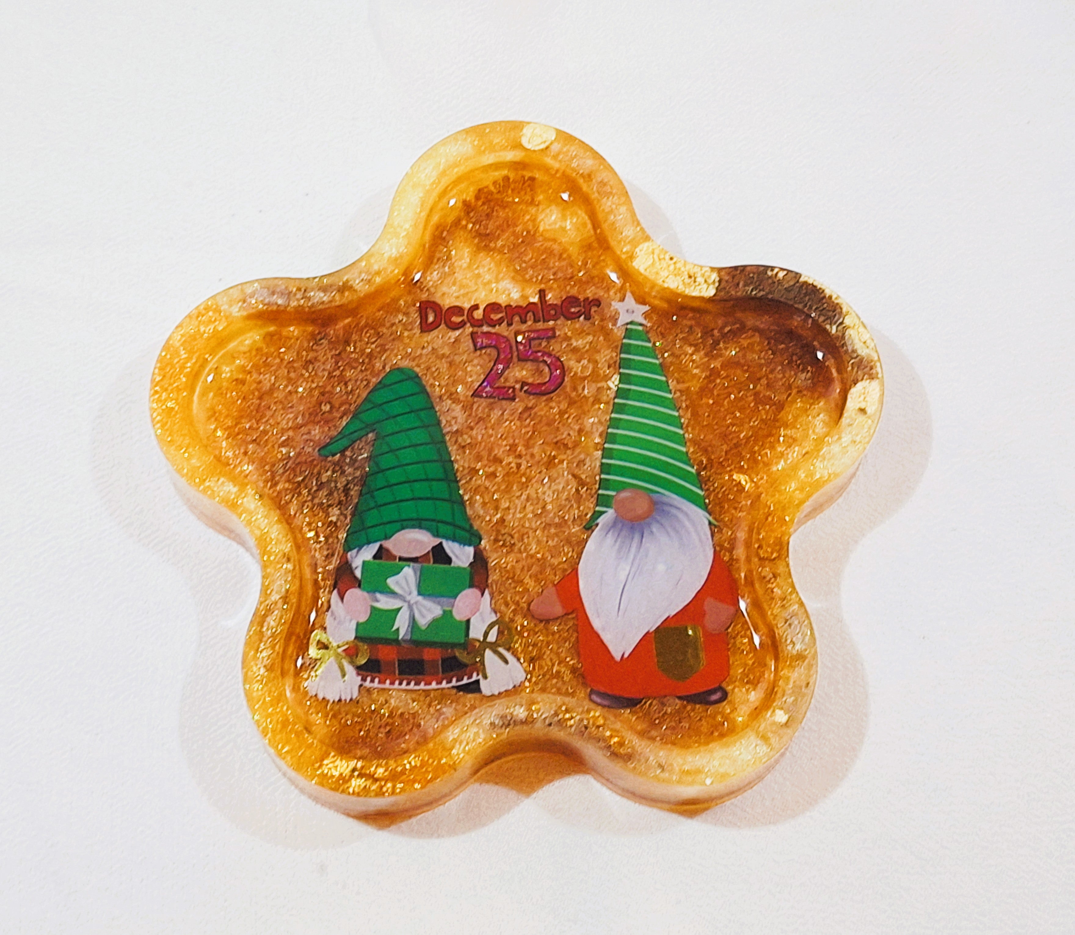 Christmas Gnome Flower Trinket Tray