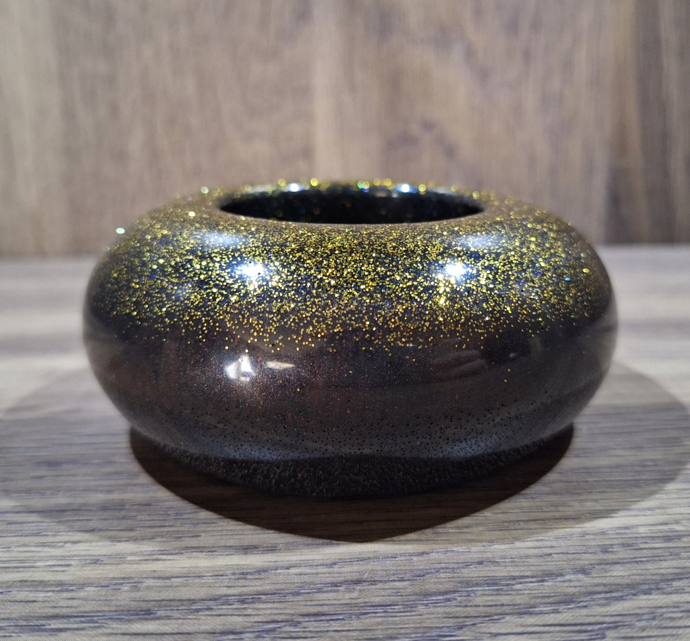 2pc Rounded Candle Holders Set