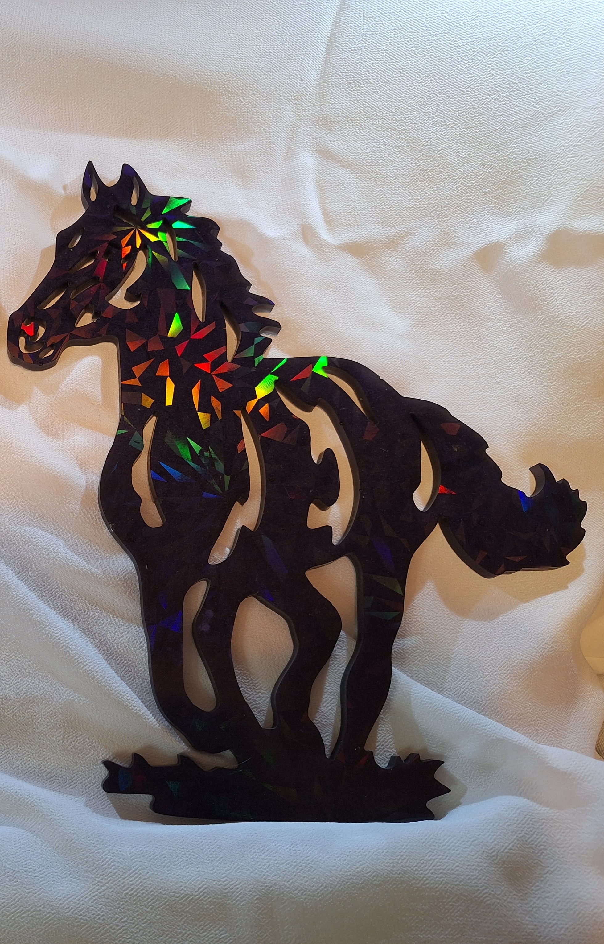 Holographic Horse Facing - Head on the Left