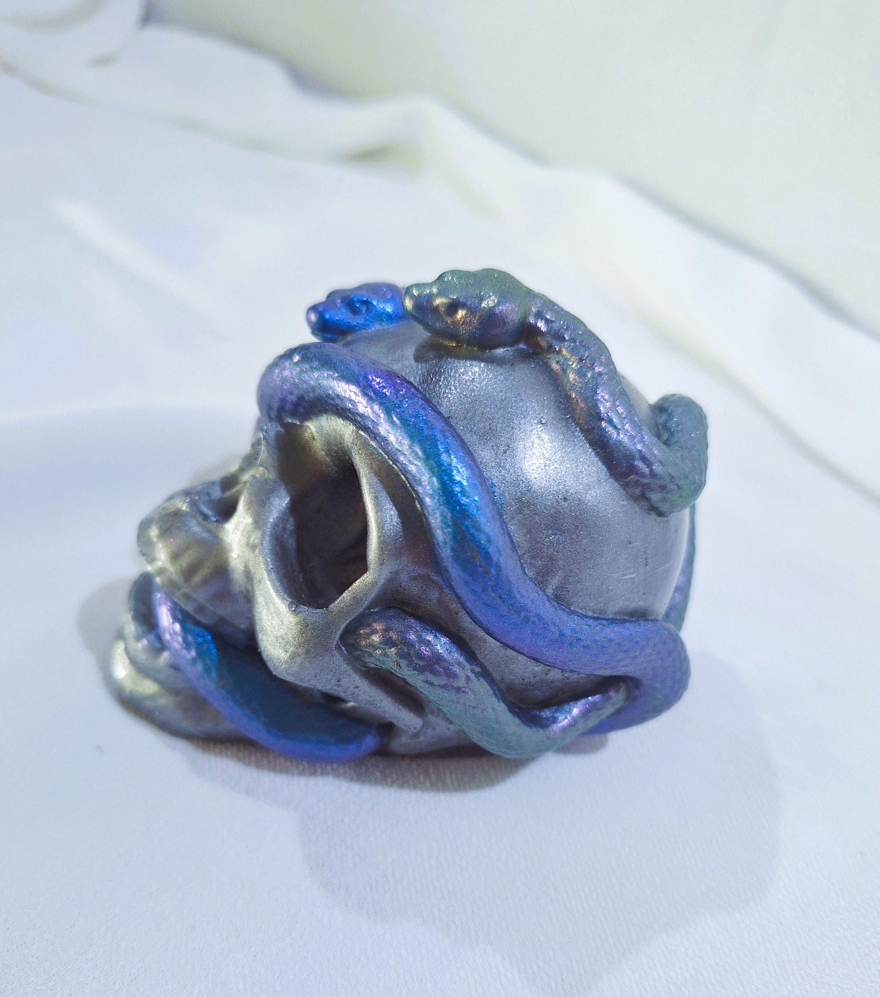 Chrome Skull w/ Blue Snakes